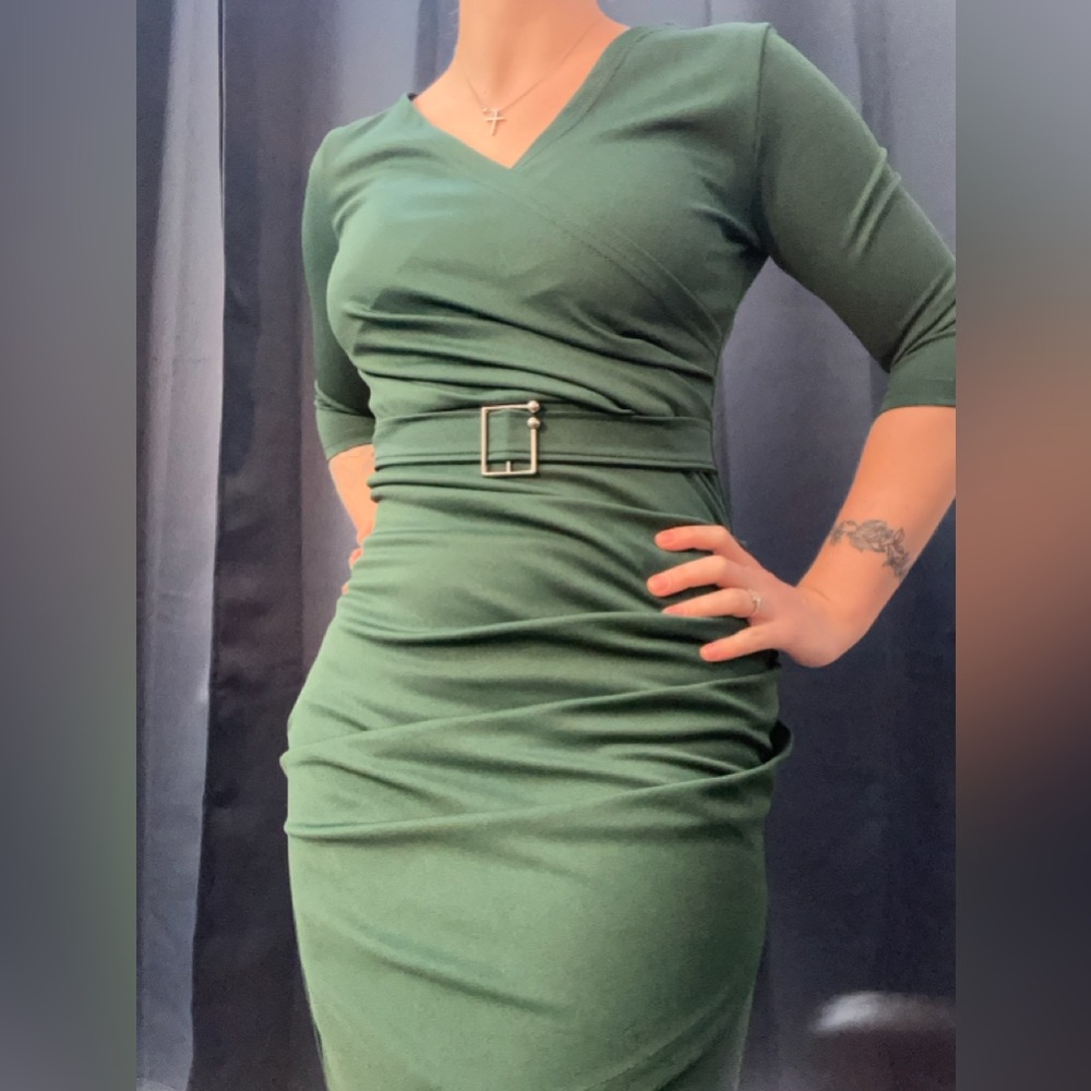 Women’s Forest Green 3/4 Sleeve Slim Fit Dress Size small - Picture 1 of 7